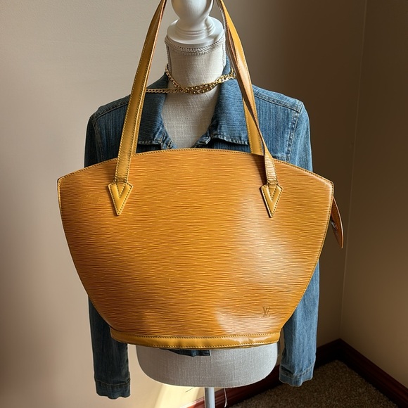 AUTHENTIC LOUIS VUITTON SAINT JAQUES GM - Picture 1 of 14